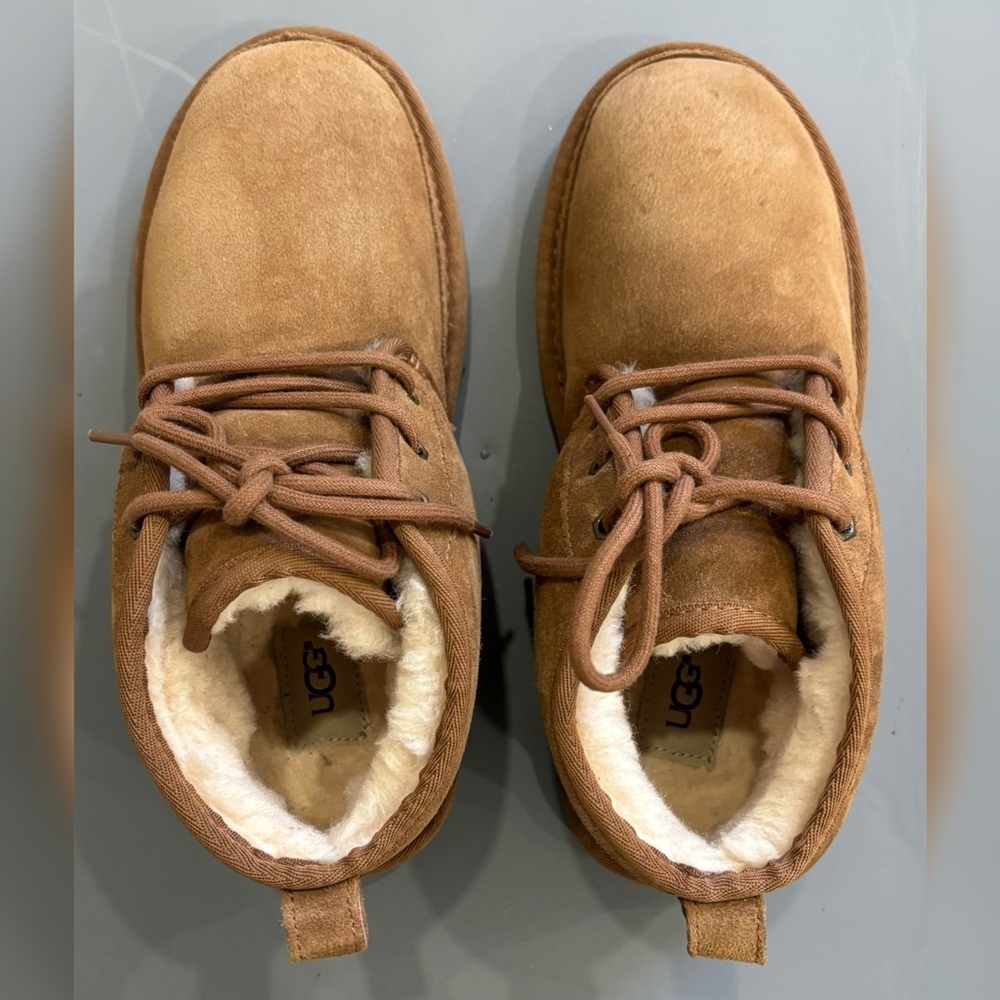 (M) UGG Tan Neumel - Picture 6 of 11